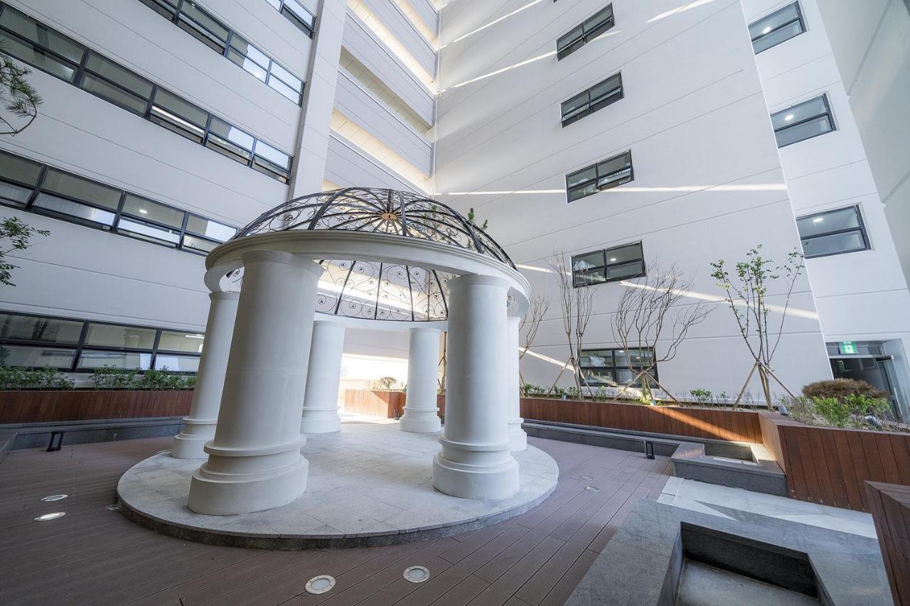 Gangneung Chonpines Ocean Suites Hotel Εξωτερικό φωτογραφία