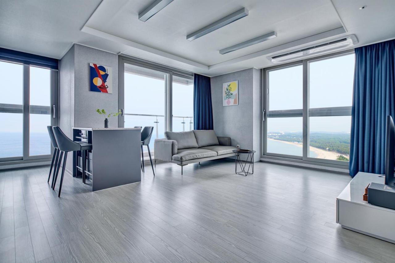 Gangneung Chonpines Ocean Suites Hotel Εξωτερικό φωτογραφία