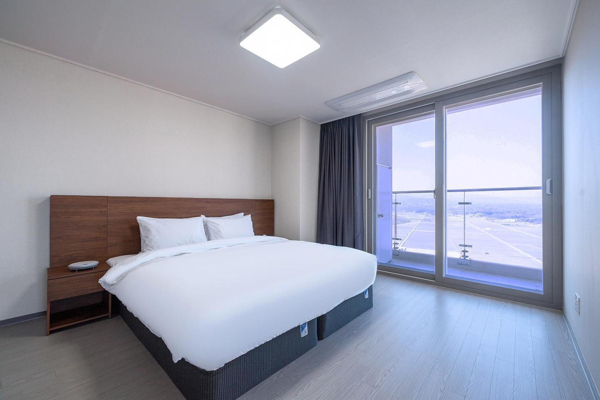 Gangneung Chonpines Ocean Suites Hotel Εξωτερικό φωτογραφία